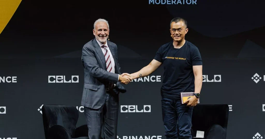 경제학자 피터 시피, 바이낸스 창립자 자오 창펑(우) - BBW 2025